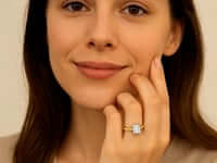 1 1/2 Carat Emerald Lab Grown IGI G/VS1 Diamond Solitaire Ring in 10K Yellow Gold